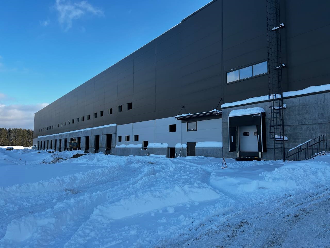 Снять  склад